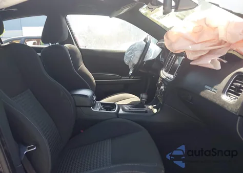 2019 Dodge Charger Gt Rwd z USA, uszkodzony, nr VIN 2C3CDXHG7KH676654